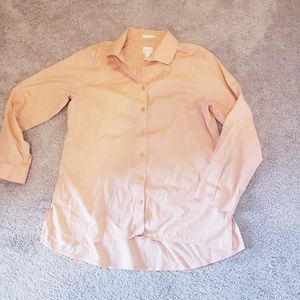Chico's No Iron Sateen Button Up in Coral Size 1